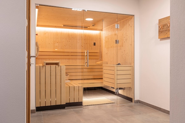 Foto van Luxe chalet met sauna bij het zwemmeer - Vakantiehuis in Uttendorf - Wellness
