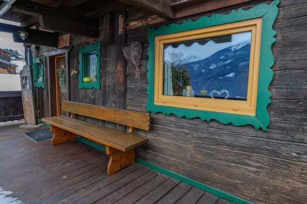 Foto van Chalet bij Passthurn Ski Kitzbühel - Vakantiehuis in Mittersill - TerraceBalcony