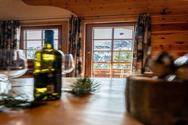 Foto van Rustieke Hut Salzburg bij Skigebied - Vakantiehuis in Bramberg am Wildkogel - DiningRoom