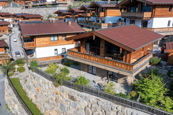 Foto van Chalet in de Oostenrijkse Alpen met toegang tot de skipistes - ExteriorSummer