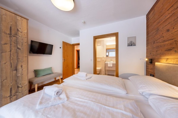 Foto van Chalet in de Oostenrijkse Alpen met toegang tot de skipistes - BedRoom