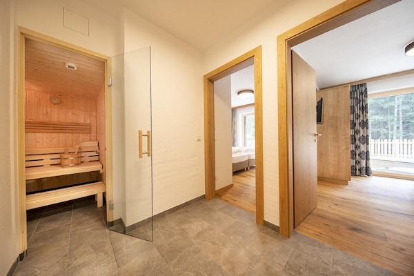 Foto van Chalet in de Oostenrijkse Alpen met toegang tot de skipistes - Wellness