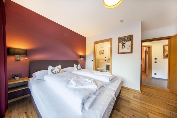 Foto van Alpenchalet met sauna en balkon - Vakantiehuis in Neukirchen - BedRoom