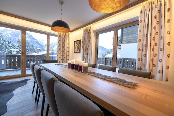 Foto van Chalet Retreat nabij de Kitzbüheler Alpen - Vakantiehuis in Neukirchen - DiningRoom