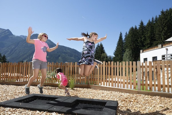 Foto van Chaletverblijf nabij de Krimmler watervallen - Vakantiehuis in Neukirchen - ParkFacilities