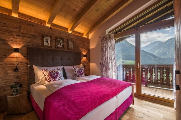 Foto van Chalet met sauna en natuurzwembad - Vakantiehuis in Neukirchen - BedRoom