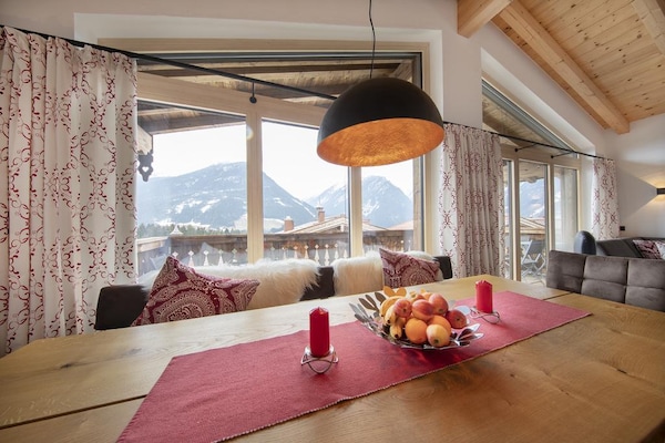 Foto van Wellnesschalet nabij Wildkogel - Vakantiehuis in Neukirchen - DiningRoom