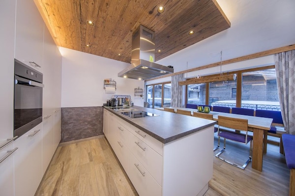 Foto van Familieverblijf in Neukirchen met sauna - Vakantiehuis in Neukirchen - Kitchen
