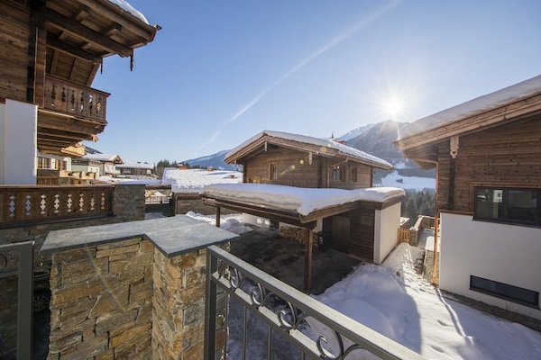 Foto van Familieverblijf in Neukirchen met sauna - Vakantiehuis in Neukirchen - ViewWinter