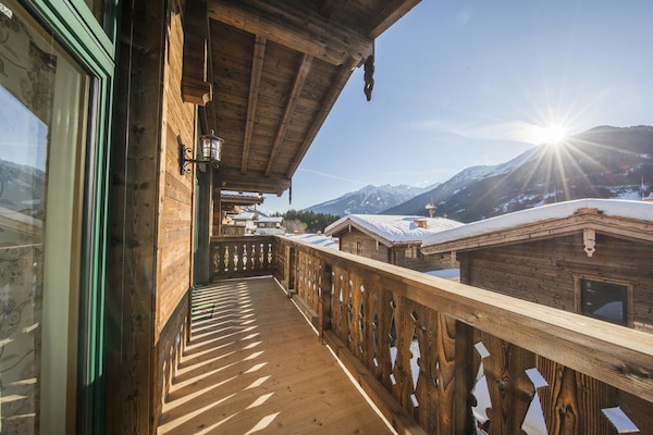 Foto van Familieverblijf in Neukirchen met sauna - Vakantiehuis in Neukirchen - ViewWinter