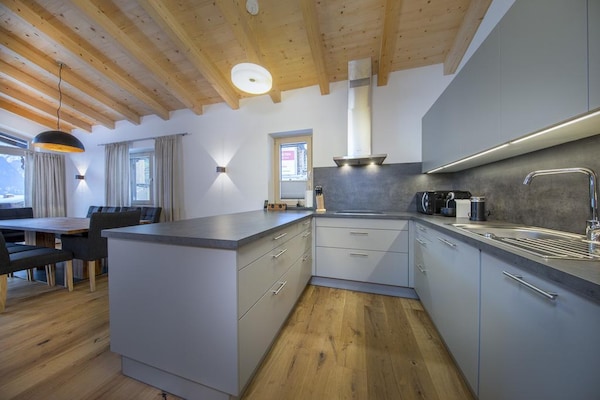 Foto van Chalet met sauna vlakbij de skibus - Vakantiehuis in Neukirchen - Kitchen