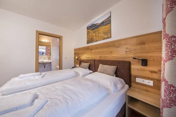 Foto van Chalet met sauna vlakbij de skibus - Vakantiehuis in Neukirchen - BedRoom