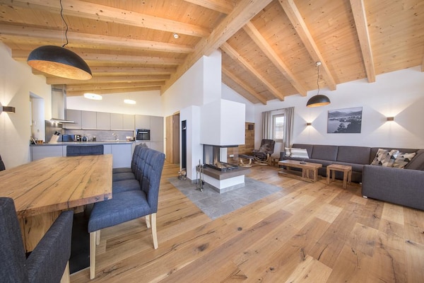 Foto van Chalet met sauna vlakbij de skibus - Vakantiehuis in Neukirchen - LivingRoom