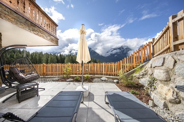 Foto van Verblijf in de buurt van Ski Arena Wildkogel - Vakantiehuis in Neukirchen - TerraceBalcony