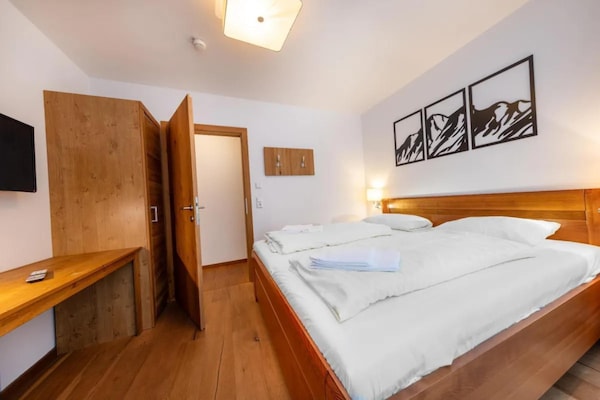 Foto van Modern Neukirchen appartement voor 8 personen - Vakantiehuis in Neukirchen am Großvenediger - BedRoom