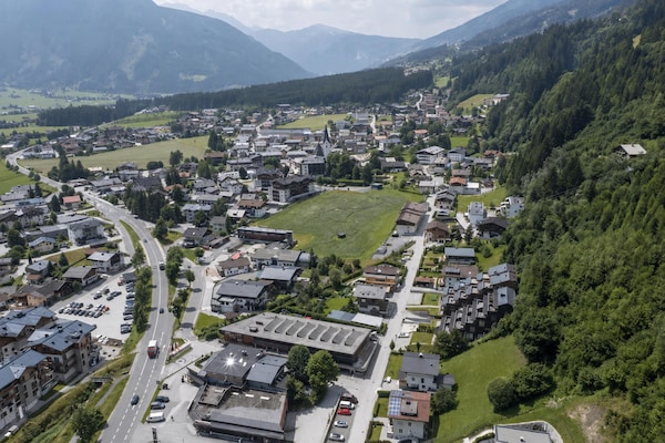 Foto van Modern Neukirchen appartement voor 8 personen - Vakantiehuis in Neukirchen am Großvenediger - AreaSummer5KM