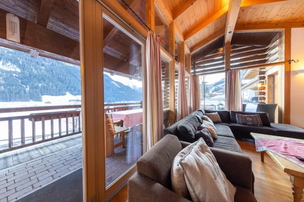 Foto van Landelijk chalet in een vakantiedorp - Vakantiehuis in Wald-Königsleiten - LivingRoom