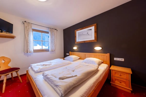 Foto van Landelijk chalet in een vakantiedorp - Vakantiehuis in Wald-Königsleiten - BedRoom