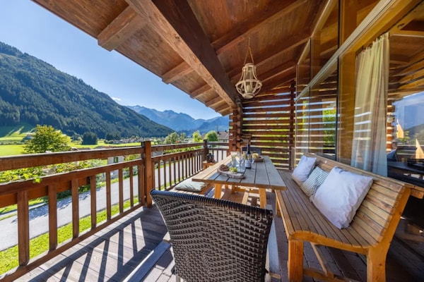 Foto van Landelijk chalet in een vakantiedorp - Vakantiehuis in Wald-Königsleiten - TerraceBalcony