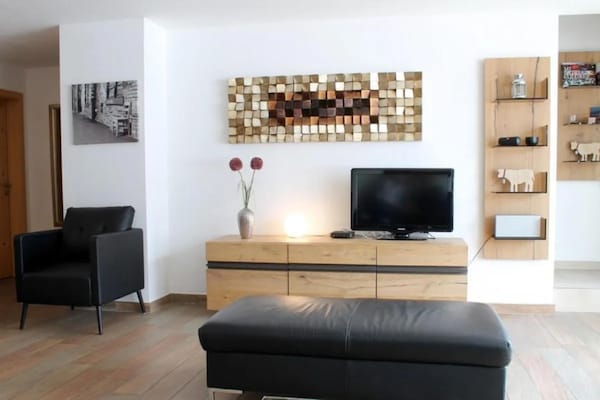 Foto van Schilderachtig Alpenchalet in Wald im Pinzgau - Vakantiehuis in Wald-Königsleiten - LivingRoom