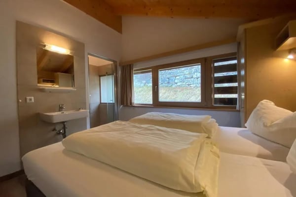 Foto van Schilderachtig Alpenchalet in Wald im Pinzgau - Vakantiehuis in Wald-Königsleiten - BedRoom