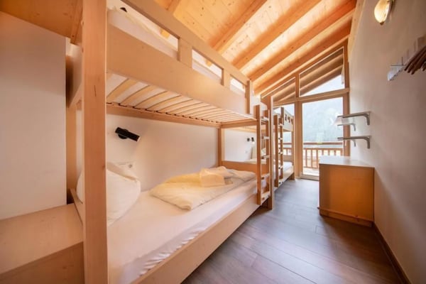 Foto van Schilderachtig Alpenchalet in Wald im Pinzgau - Vakantiehuis in Wald-Königsleiten - BedRoom