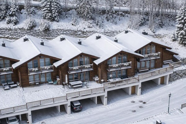 Foto van Schilderachtig Alpenchalet in Wald im Pinzgau - Vakantiehuis in Wald-Königsleiten - ExteriorWinter