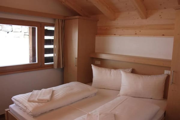 Foto van Alpenchalet met balkon en sauna - Vakantiehuis in Wald-Königsleiten - BedRoom