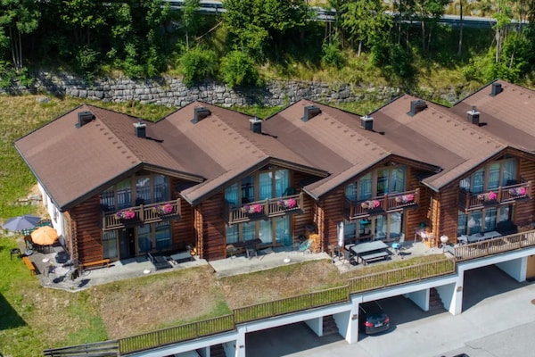 Foto van Alpenchalet met balkon en sauna - Vakantiehuis in Wald-Königsleiten - ExteriorSummer