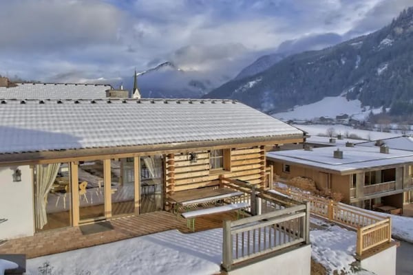 Foto van Vakantiehuis Schoneben in de Alpen - Vakantiehuis in Wald-Königsleiten - ExteriorWinter