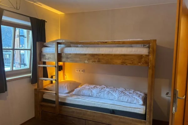 Foto van Vakantiehuis Schoneben in de Alpen - Vakantiehuis in Wald-Königsleiten - BedRoom