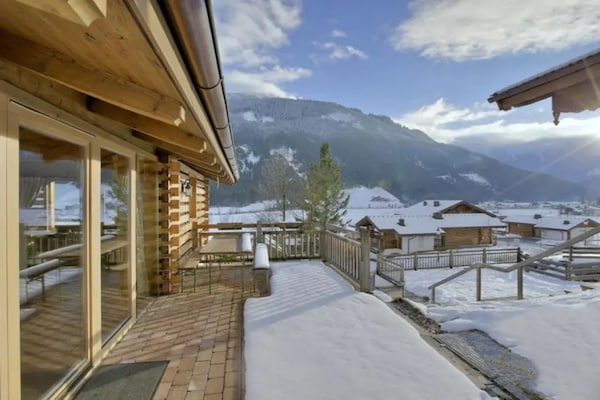 Foto van Vakantiehuis Schoneben in de Alpen - Vakantiehuis in Wald-Königsleiten - ViewWinter