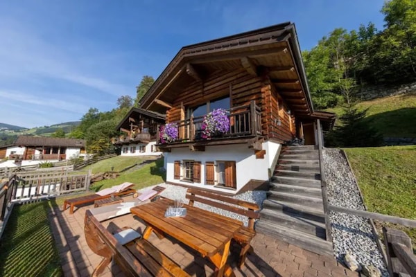 Foto van Vakantiehuis Schoneben in de Alpen - Vakantiehuis in Wald-Königsleiten - ExteriorSummer