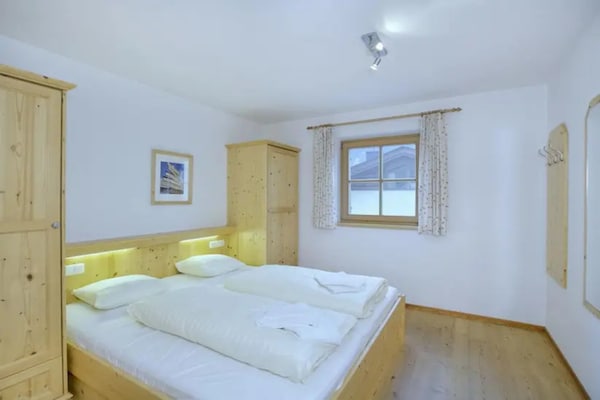 Foto van Vrijstaande alpenchalet met sauna - Vakantiehuis in Wald-Königsleiten - BedRoom