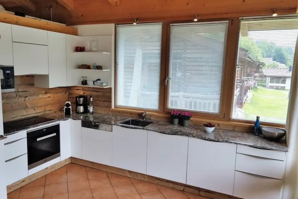 Foto van Vrijstaande alpenchalet met sauna - Vakantiehuis in Wald-Königsleiten - Kitchen