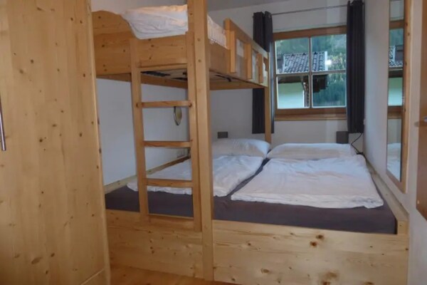 Foto van Oostenrijkse bergchalet-retraite - Vakantiehuis in Wald-Königsleiten - BedRoom