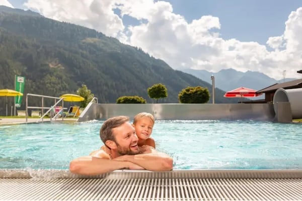 Foto van Oostenrijkse bergchalet-retraite - Vakantiehuis in Wald-Königsleiten - PoolOfHouse