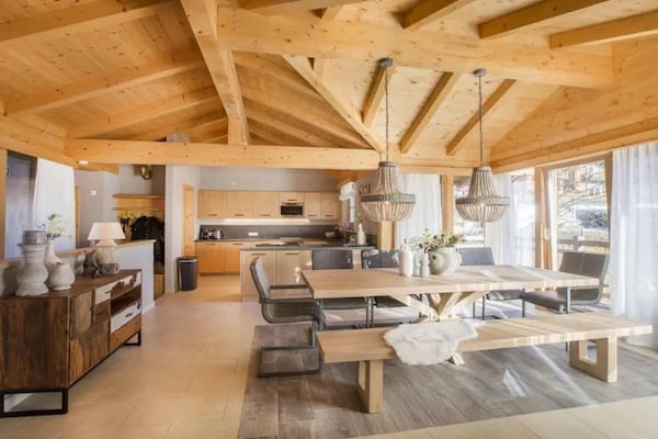 Foto van Familieskichalet met uitzicht - Vakantiehuis in Wald-Königsleiten - DiningRoom