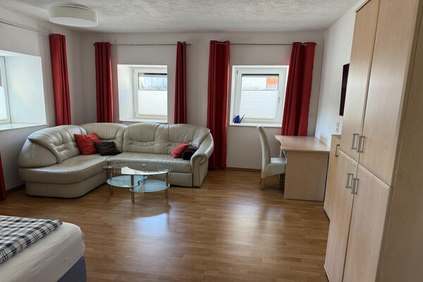 Foto van Appartement in Fügen bij Spieljochbaan - Vakantiehuis in Fügen - LivingRoom