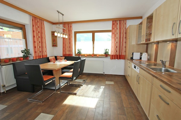 Foto van Appartement in Stumm bij Skigebied - Vakantiehuis in Stumm - Kitchen