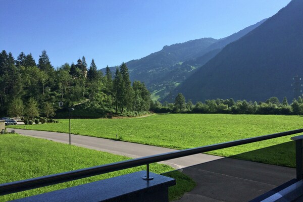 Foto van Chalet in Mayrhofen bij Penkenbahn - Vakantiehuis in Mayrhofen - ViewSummer