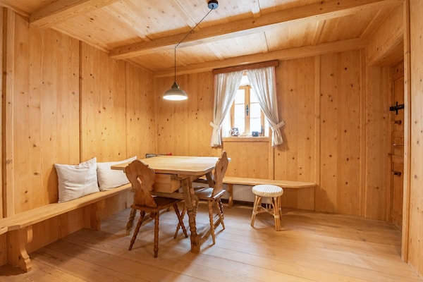 Foto van Exclusief Alpenchalet in Niederau - Vakantiehuis in Wildschönau-Niederau - DiningRoom
