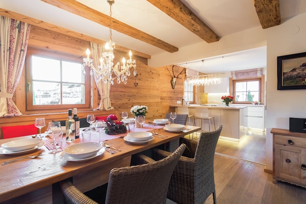 Foto van Chalet in Ellmau bij Skiliften - Vakantiehuis in Ellmau - DiningRoom