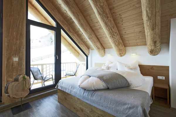 Foto van Chalet in Ladis bij Skipiste & Sonnenbahn - Vakantiehuis in Ladis - BedRoom