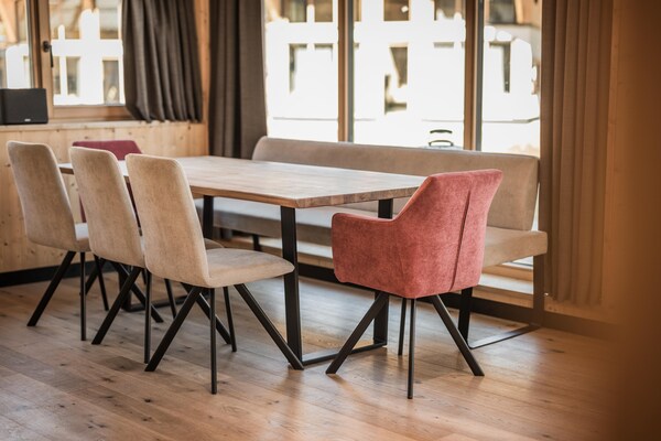 Foto van Luxe chalet in Bichlbach - Vakantiehuis in Bichlbach - DiningRoom