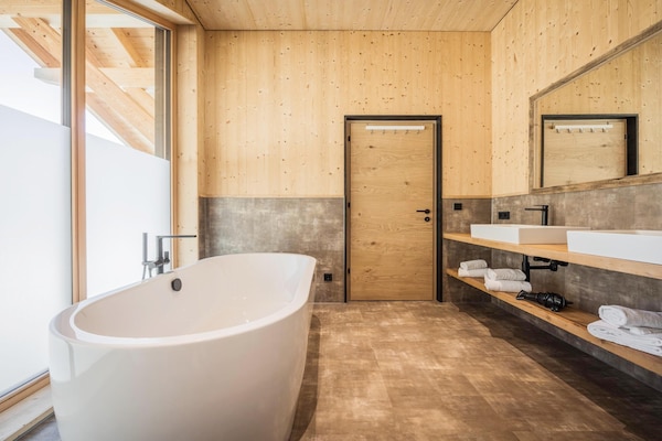 Foto van Luxe chalet in Bichlbach - Vakantiehuis in Bichlbach - BathRoom