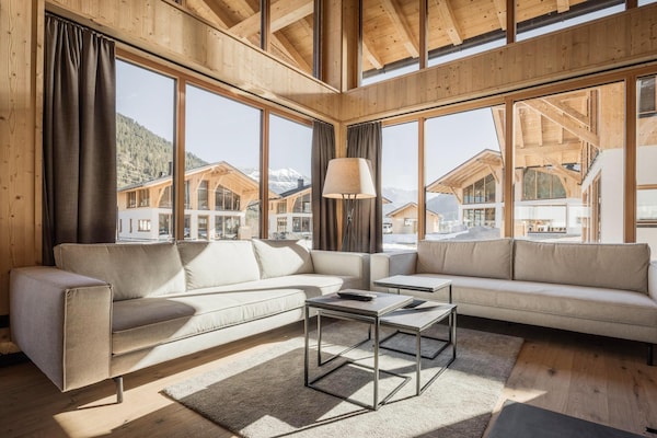 Foto van Luxe chalet in Bichlbach - Vakantiehuis in Bichlbach - LivingRoom