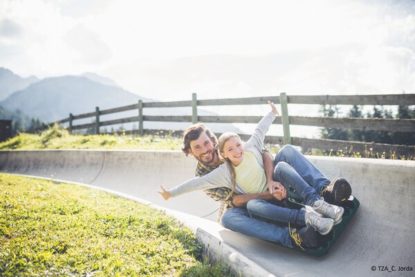 Foto van Chalet met 4 slaapkamers & sauna - Vakantiehuis in Biberwier - ExteriorSummer