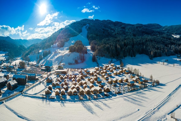 Foto van Luxe chalet in Sankt Georgen met jacuzzi - Vakantiehuis in Sankt Georgen am Kresichberg - AreaWinter1KM