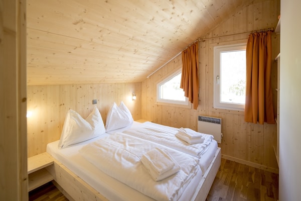 Foto van Groot chalet met swimspa - Vakantiehuis in Sankt Georgen am Kresichberg - BedRoom